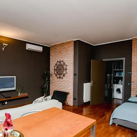 Airport The Fan Loft Near Linate Airport+duomo